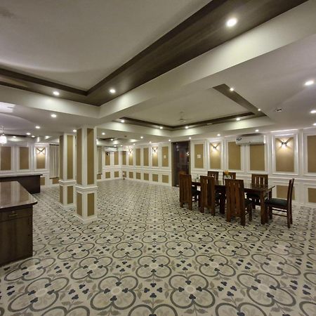 Golden Landmark Green Valley Beach Resort Дона Паула Екстериор снимка