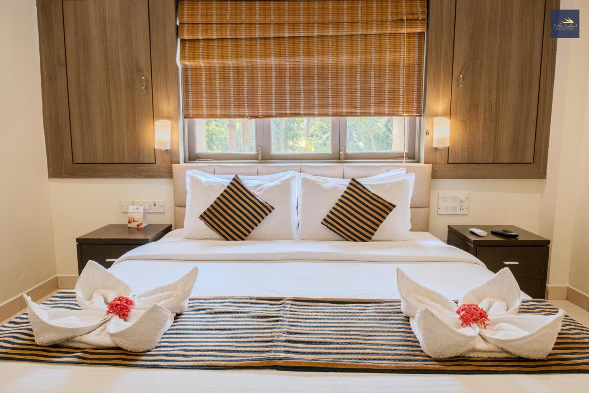 Golden Landmark Green Valley Beach Resort Дона Паула Екстериор снимка