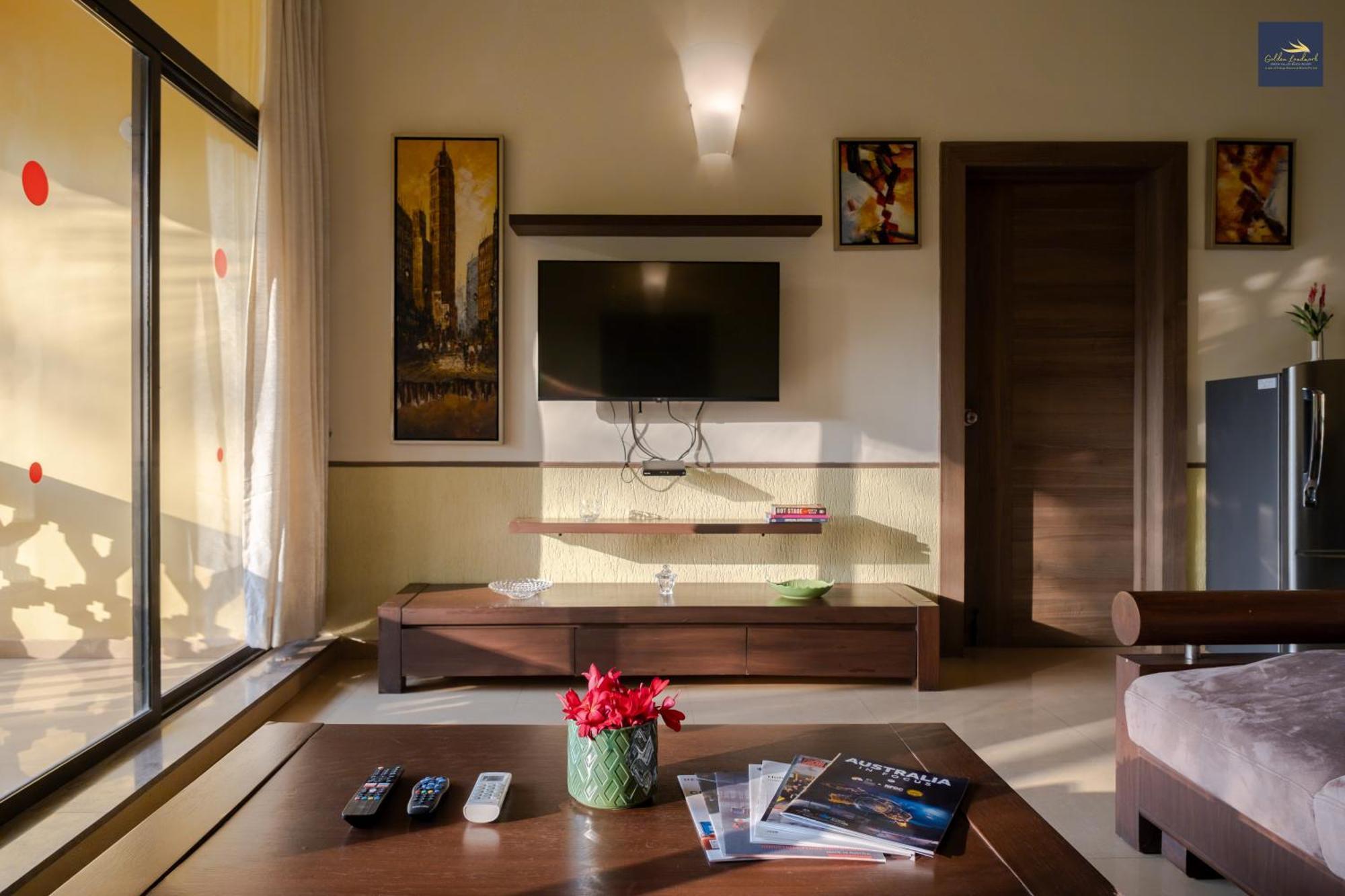 Golden Landmark Green Valley Beach Resort Дона Паула Екстериор снимка