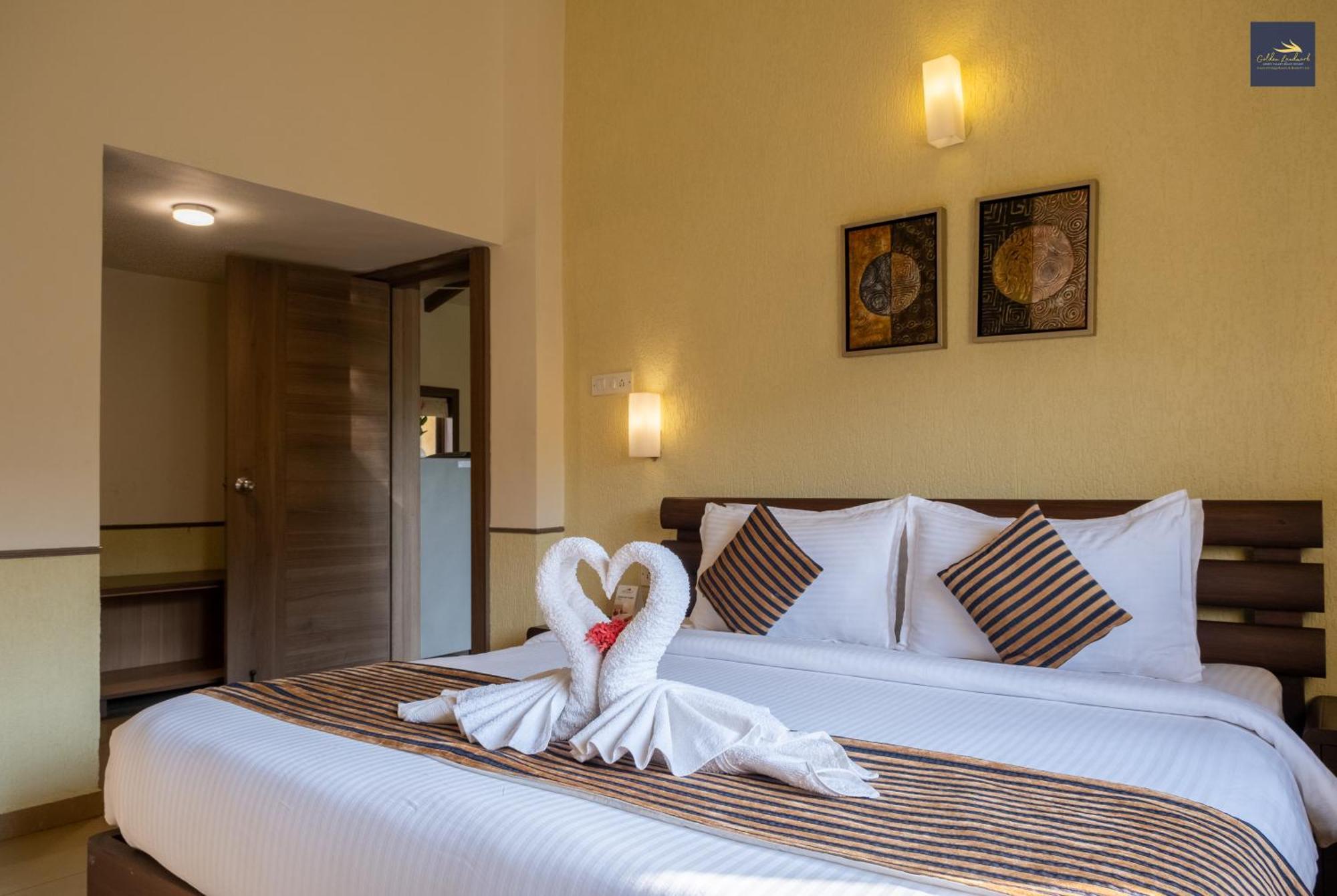 Golden Landmark Green Valley Beach Resort Дона Паула Екстериор снимка