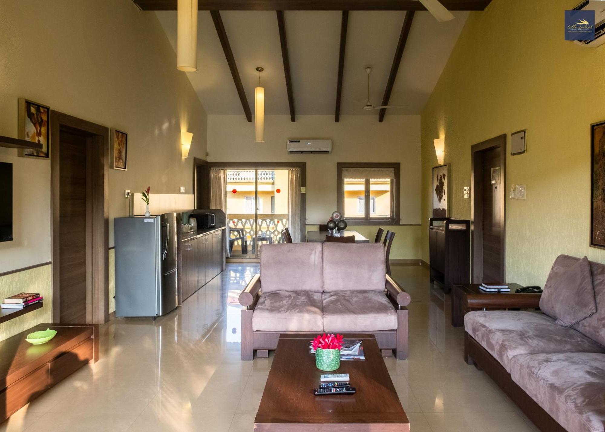 Golden Landmark Green Valley Beach Resort Дона Паула Екстериор снимка